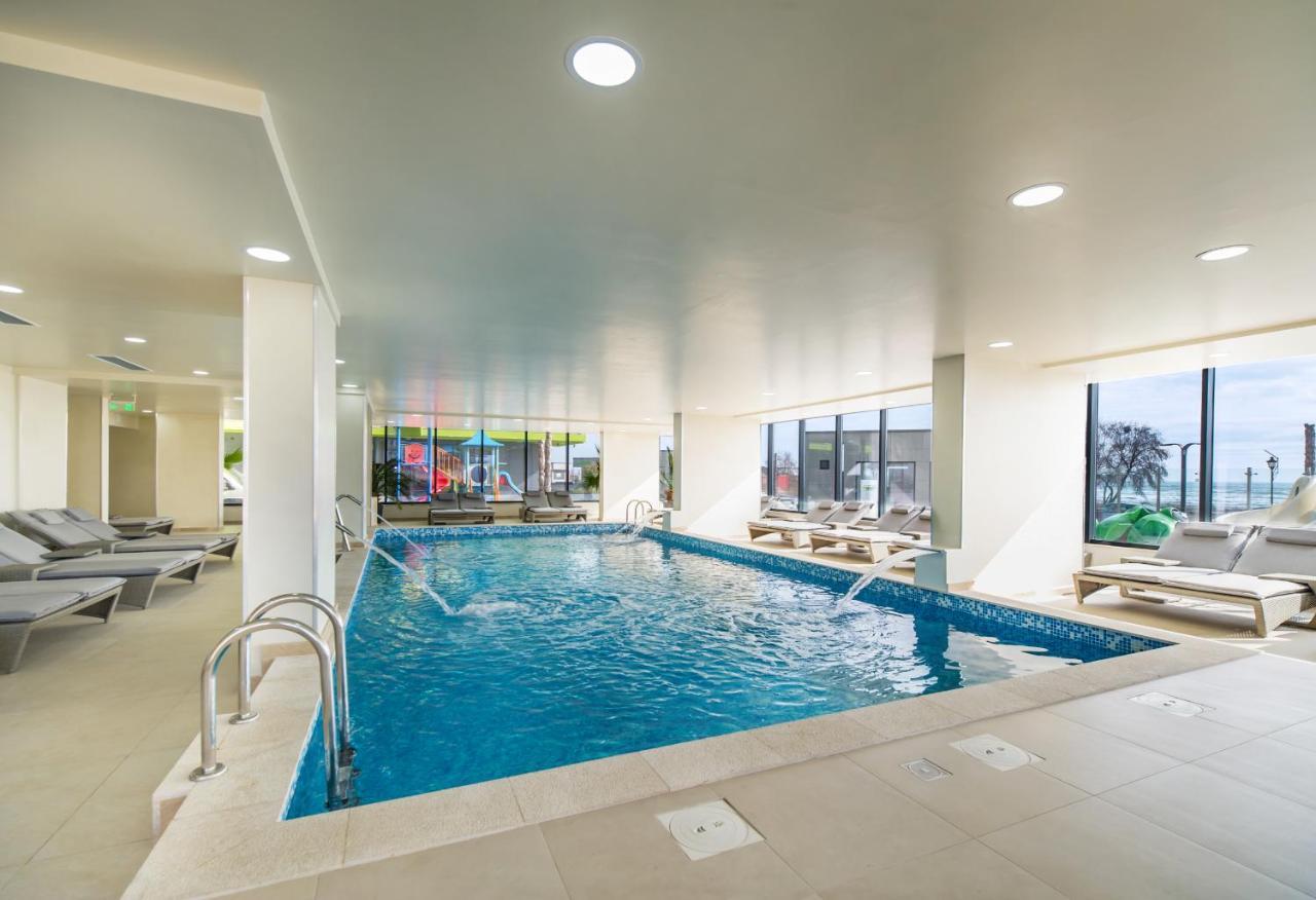 Rusty Sands Apt Spa N Pools Beach Resort นาโวดาริ ภายนอก รูปภาพ