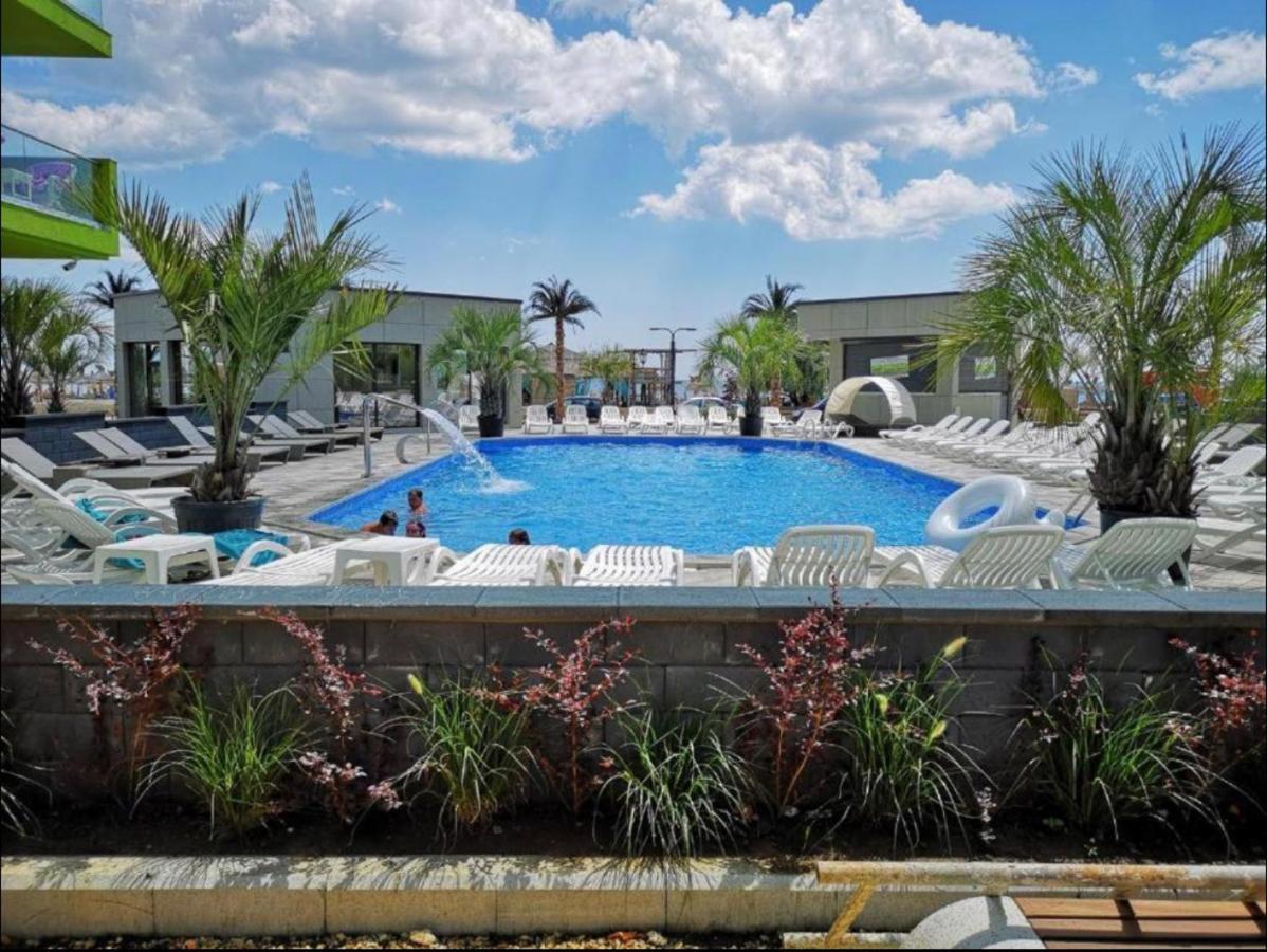 Rusty Sands Apt Spa N Pools Beach Resort นาโวดาริ ภายนอก รูปภาพ